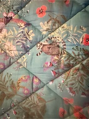 King Organic Cotton Floral & Wildlife Quilted Comforter - Never Used